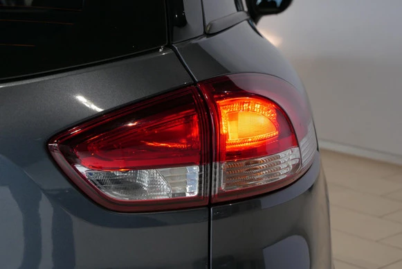 Renault Clio - Afbeelding 27 van 30