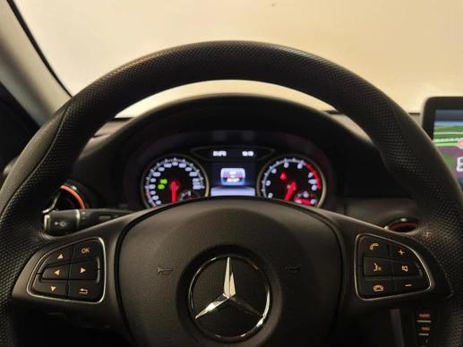 Mercedes-Benz A-Klasse - Afbeelding 10 van 24