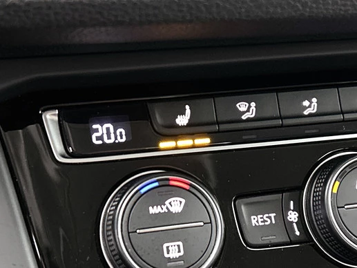 Volkswagen Touran - Afbeelding 18 van 25