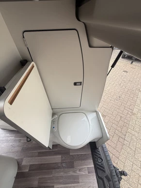 Ford nugget plus westfalia verhoogd dak - Afbeelding 19 van 22