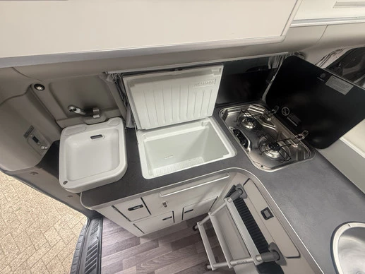 Ford nugget plus westfalia verhoogd dak - Afbeelding 22 van 22