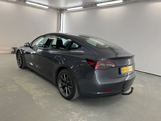Tesla Model 3 - Afbeelding 4 van 10