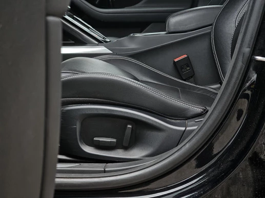 Jaguar I-PACE - Afbeelding 20 van 23