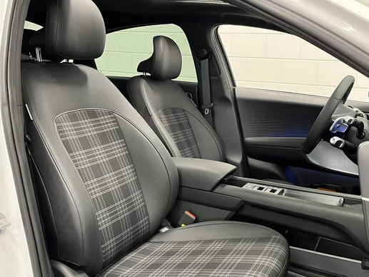Hyundai IONIQ 6 - Afbeelding 14 van 30