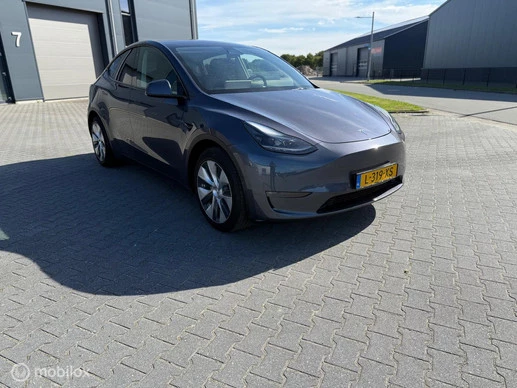 Tesla Model Y - Afbeelding 7 van 18
