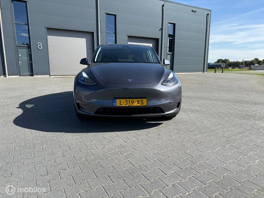 Tesla Model Y - Afbeelding 8 van 18