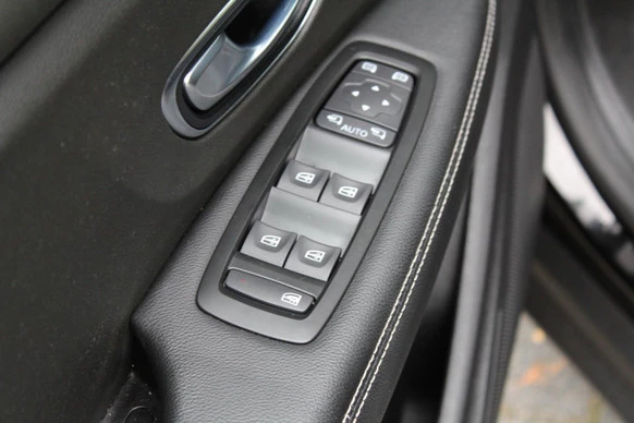 Renault Scénic - Afbeelding 15 van 20