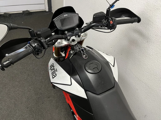 Aprilia Dorsoduro 900 - Afbeelding 18 van 21