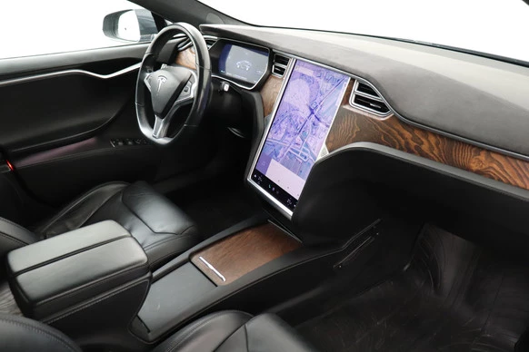 Tesla Model S - Afbeelding 16 van 25