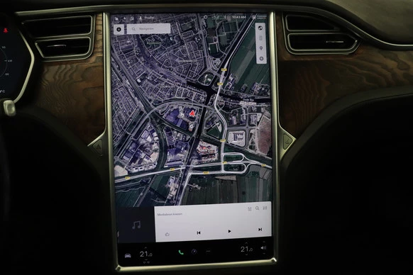 Tesla Model S - Afbeelding 21 van 25