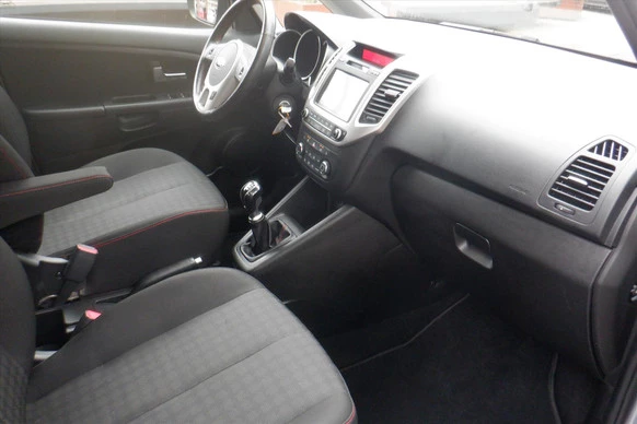 Kia Venga - Afbeelding 18 van 19