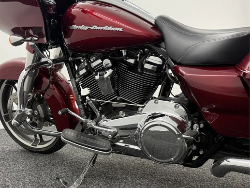 Harley-Davidson Road Glide - Afbeelding 5 van 21
