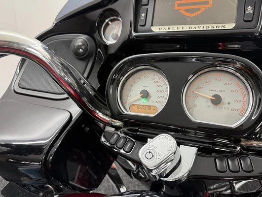 Harley-Davidson Road Glide - Afbeelding 16 van 21