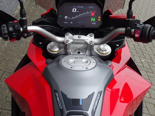 BMW F 900 XR - Afbeelding 11 van 16