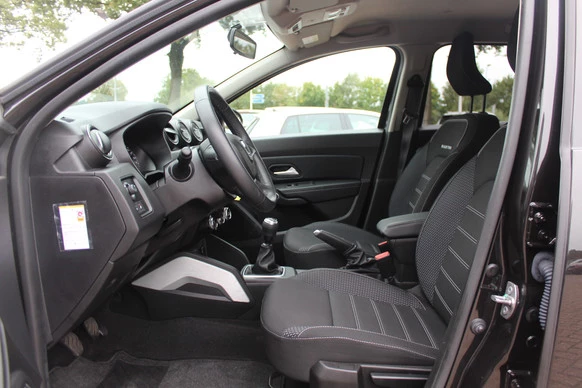 Dacia Duster - Afbeelding 16 van 29