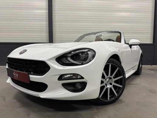 Fiat 124 Spider - Afbeelding 1 van 30