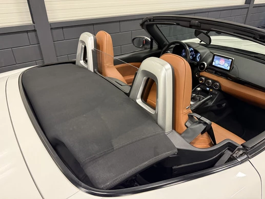 Fiat 124 Spider - Afbeelding 28 van 30