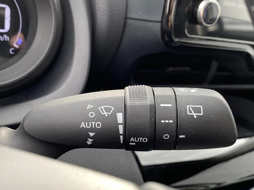 Toyota Yaris Cross - Afbeelding 25 van 30