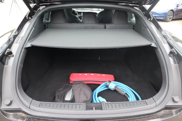Tesla Model S - Afbeelding 14 van 30