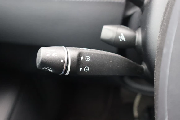 Tesla Model S - Afbeelding 21 van 30