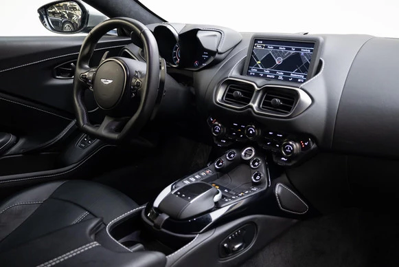 Aston Martin V8 Vantage - Afbeelding 4 van 30