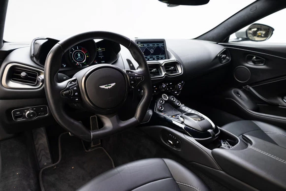 Aston Martin V8 Vantage - Afbeelding 9 van 27