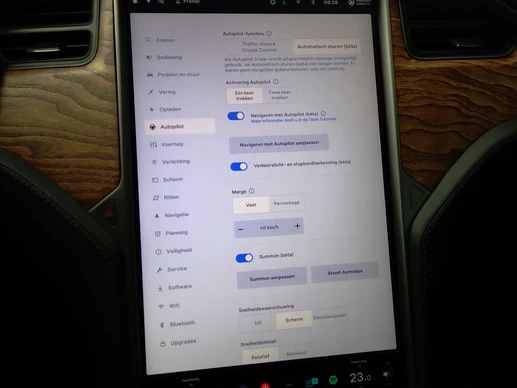 Tesla Model S - Afbeelding 13 van 30