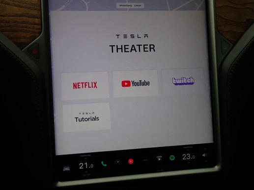 Tesla Model S - Afbeelding 18 van 30