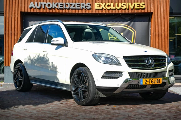 Mercedes-Benz M-Klasse - Afbeelding 1 van 30