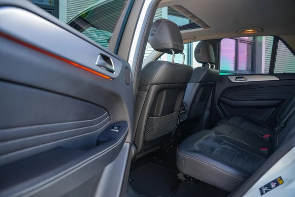 Mercedes-Benz M-Klasse - Afbeelding 10 van 30