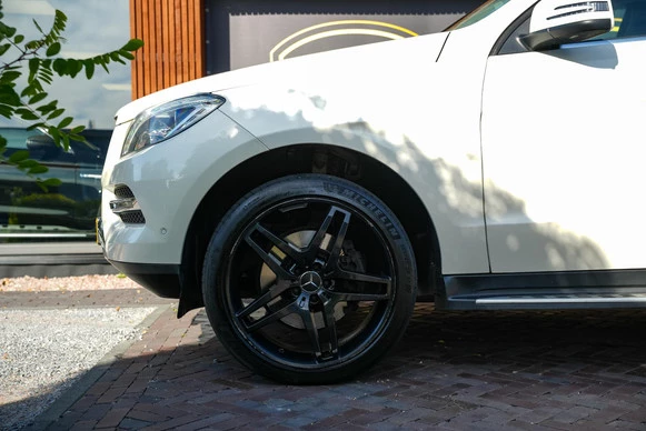 Mercedes-Benz M-Klasse - Afbeelding 12 van 30