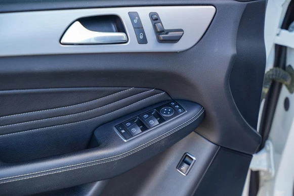 Mercedes-Benz M-Klasse - Afbeelding 14 van 30