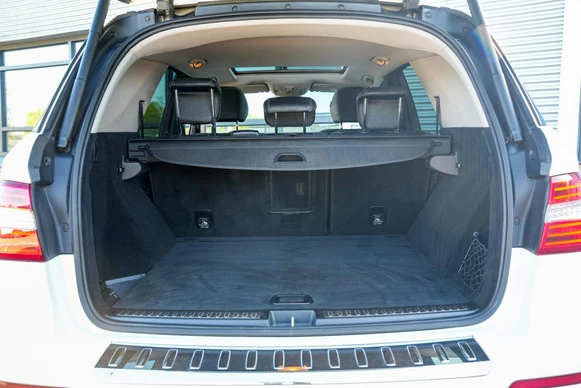 Mercedes-Benz M-Klasse - Afbeelding 24 van 30