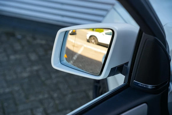 Mercedes-Benz M-Klasse - Afbeelding 26 van 30