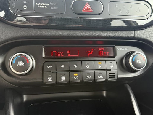 Kia Carens - Afbeelding 16 van 30
