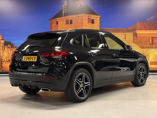 Mercedes-Benz GLA - Afbeelding 2 van 30
