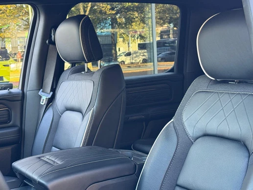 Dodge Ram Pick-Up - Afbeelding 18 van 30