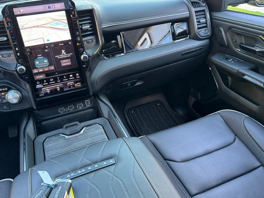 Dodge Ram Pick-Up - Afbeelding 22 van 30