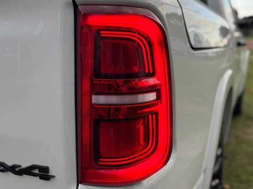 Dodge Ram Pick-Up - Afbeelding 15 van 30