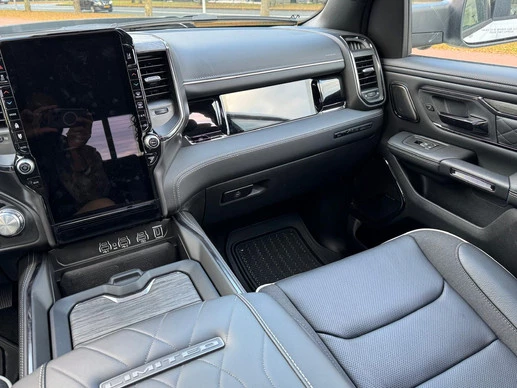 Dodge Ram Pick-Up - Afbeelding 21 van 30