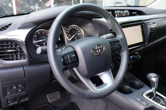 Toyota Hilux - Afbeelding 3 van 30