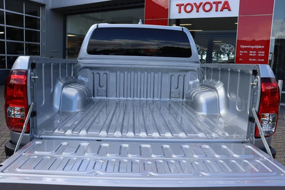 Toyota Hilux - Afbeelding 14 van 30