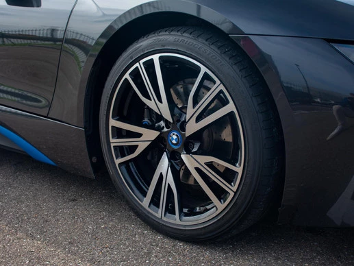 BMW i8 - Afbeelding 11 van 26