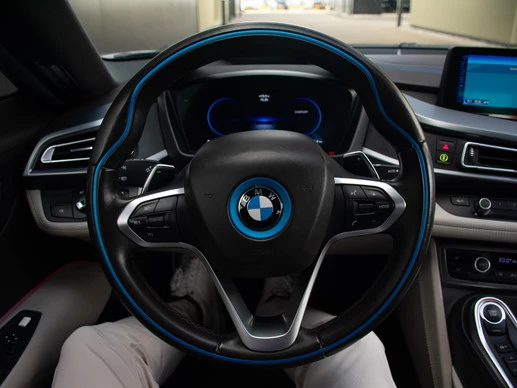 BMW i8 - Afbeelding 13 van 26
