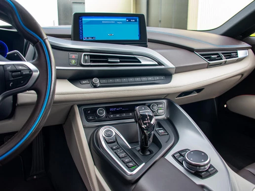BMW i8 - Afbeelding 20 van 26