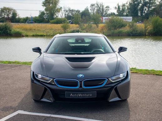 BMW i8 - Afbeelding 25 van 26