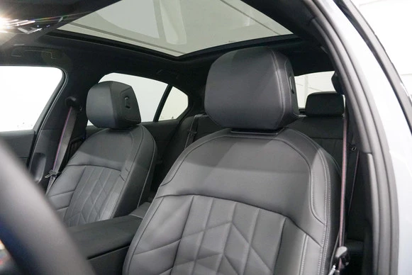 BMW i5 - Afbeelding 22 van 30