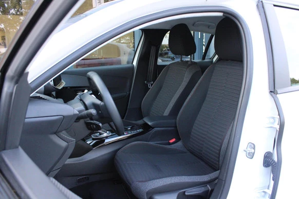 Peugeot e-208 - Afbeelding 16 van 28