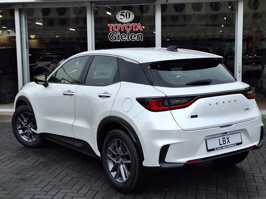Lexus LBX - Afbeelding 13 van 30