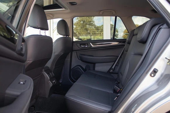 Subaru Outback - Afbeelding 12 van 30
